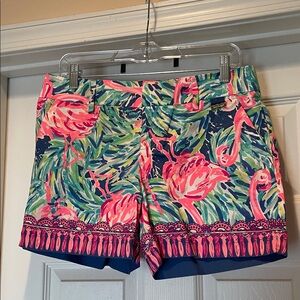Lilly Pulitzer Callahan 5 in Tropical Flamingo Print Shorts